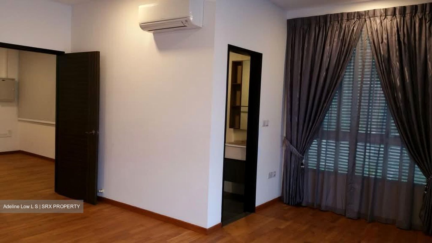 Wak Hassan Place (D27), Semi-Detached #603673541